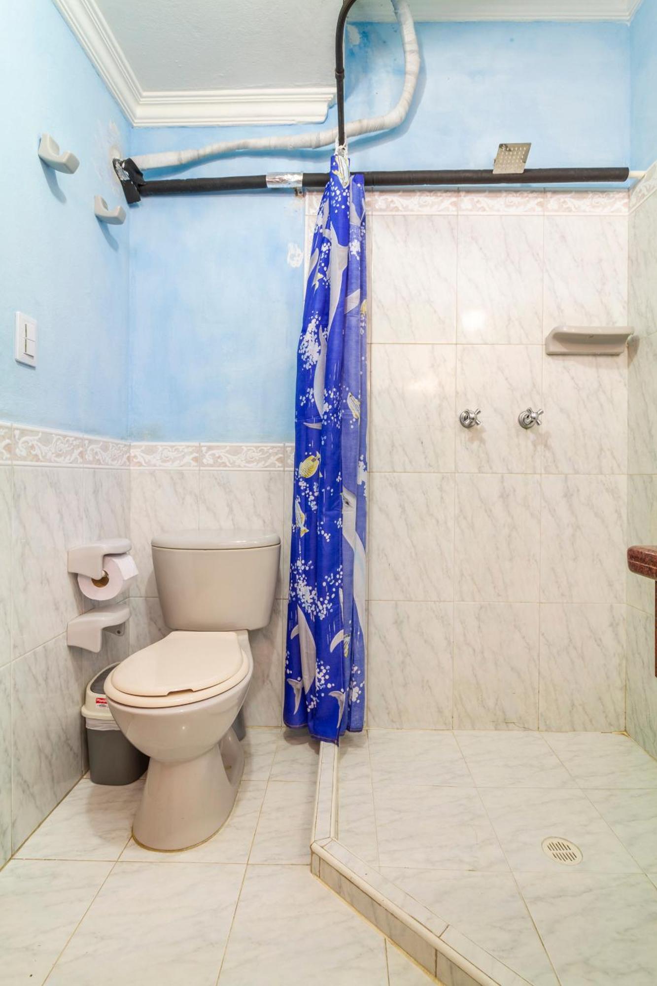 Hostal Cartagonova - Habitaciones Privadas Y Amplias Cerca A Zonas Turisticas Cartagena Exterior foto