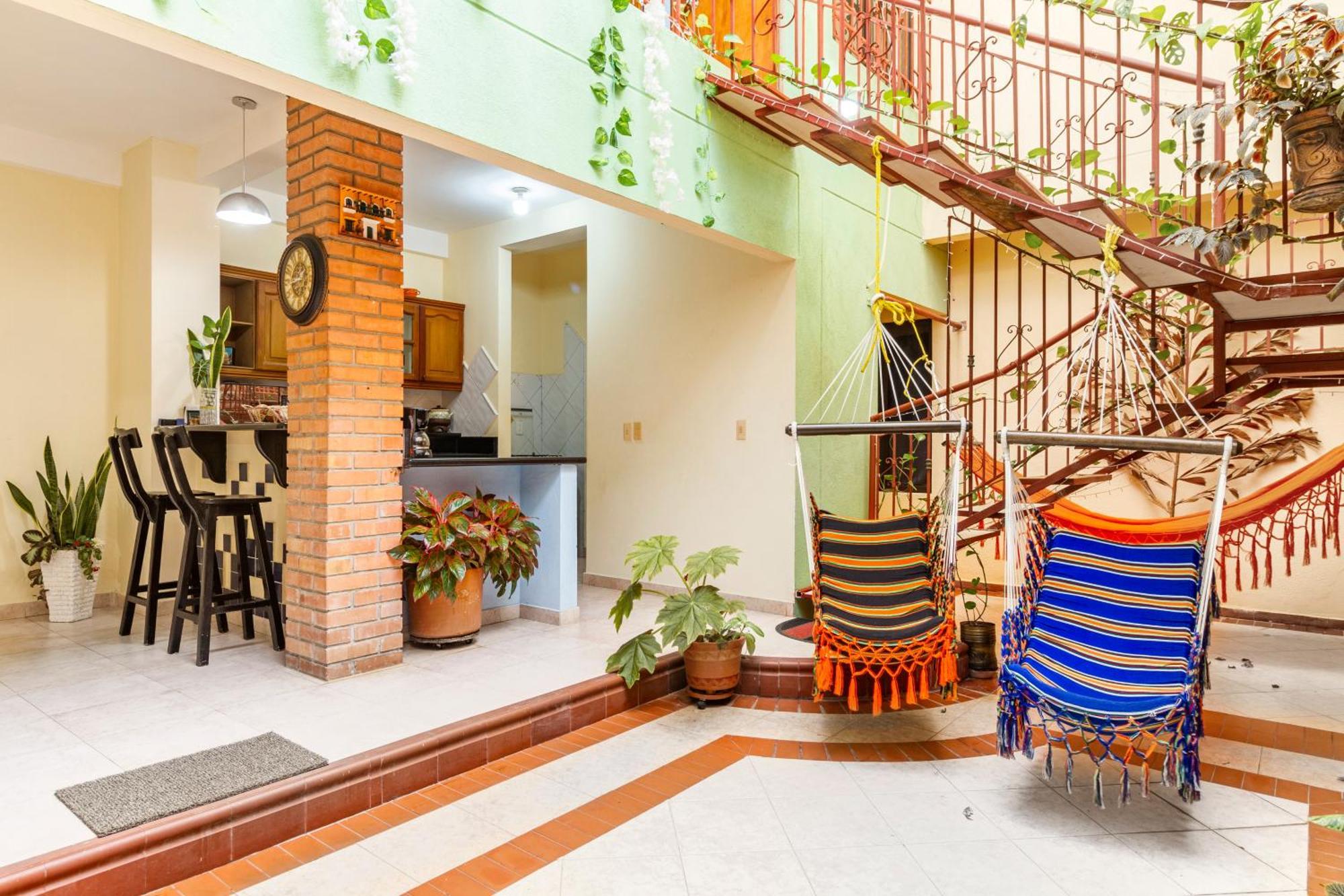 Hostal Cartagonova - Habitaciones Privadas Y Amplias Cerca A Zonas Turisticas Cartagena Exterior foto