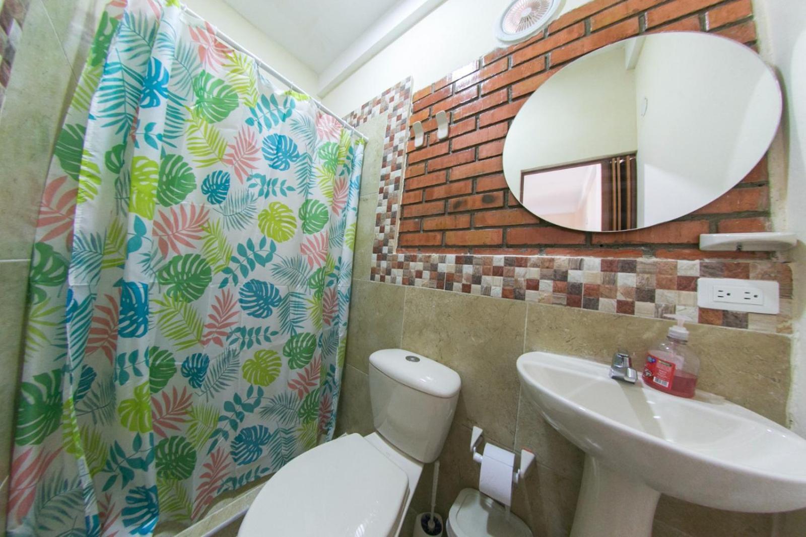 Hostal Cartagonova - Habitaciones Privadas Y Amplias Cerca A Zonas Turisticas Cartagena Cameră foto